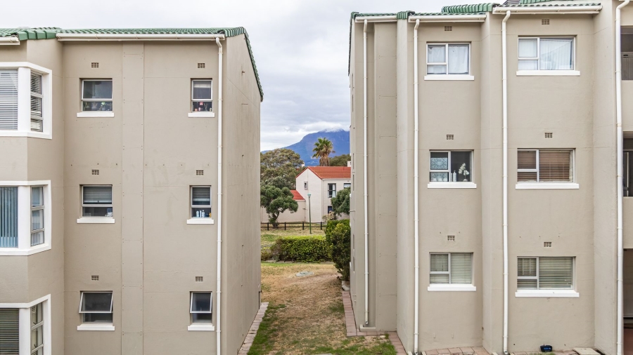 2 Bedroom Property for Sale in Strand South Western Cape